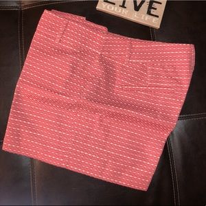 4” Coral w/cream shorts